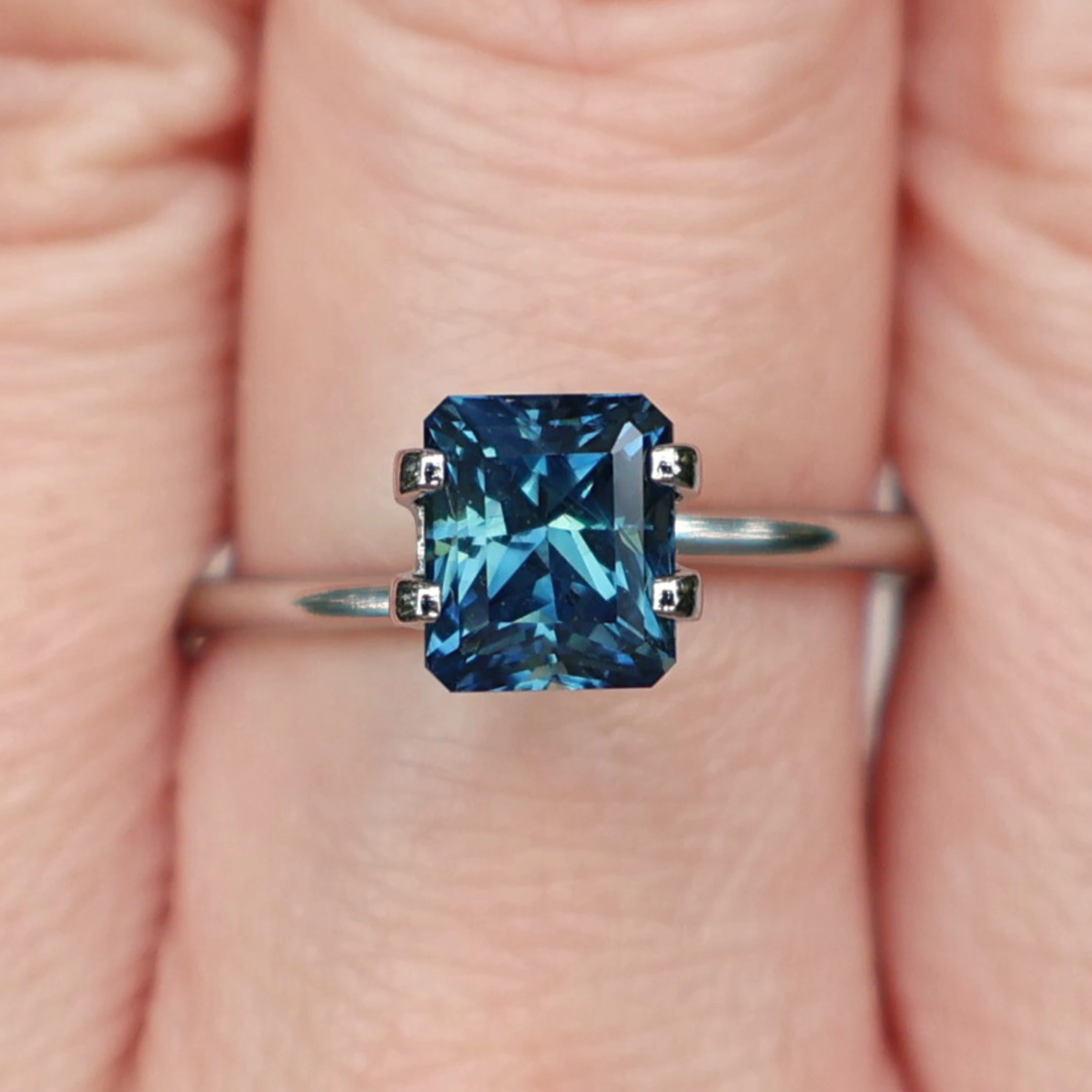 Teal Sapphire 2ct, Madagascar
